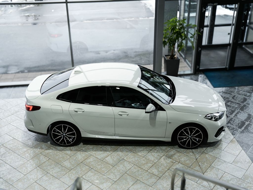 BMW 218 Gran Coupé 2024