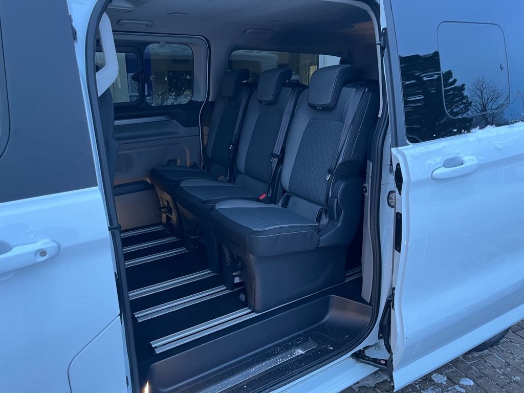 Ford Tourneo Custom 2024