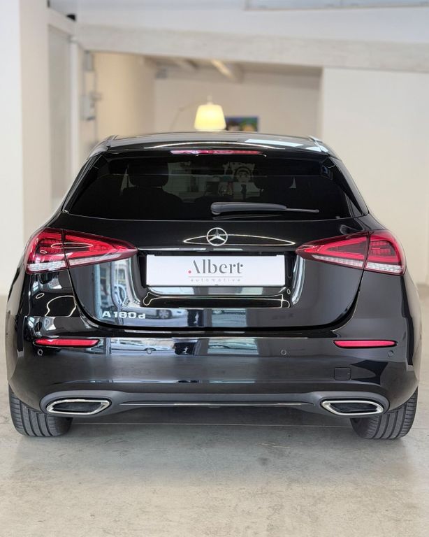 Mercedes-Benz A 180 2023
