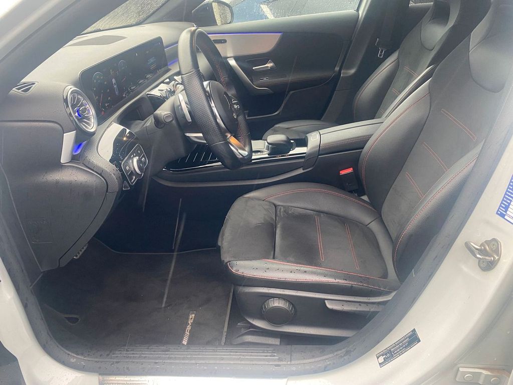 Mercedes-Benz A 200 2021