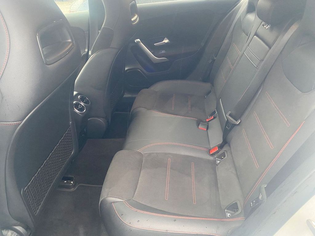 Mercedes-Benz A 200 2021