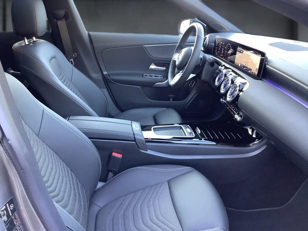 Mercedes-Benz CLA 200 Shooting Brake 2024