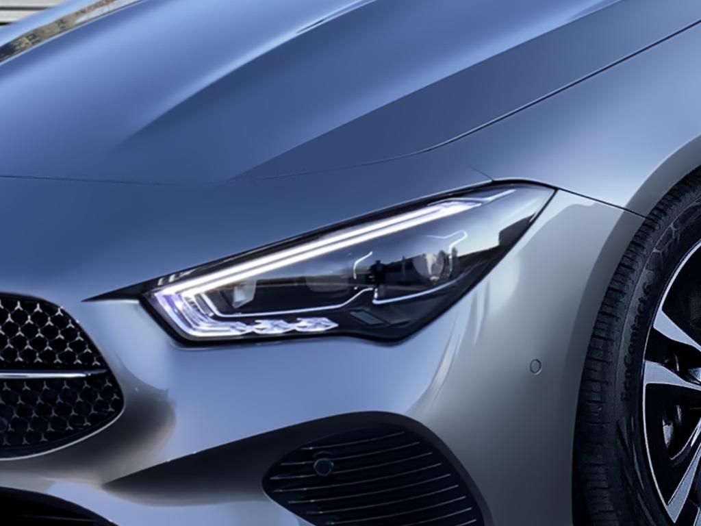 Mercedes-Benz CLA 200 Shooting Brake 2024