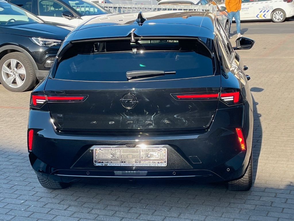 Opel Astra 2024