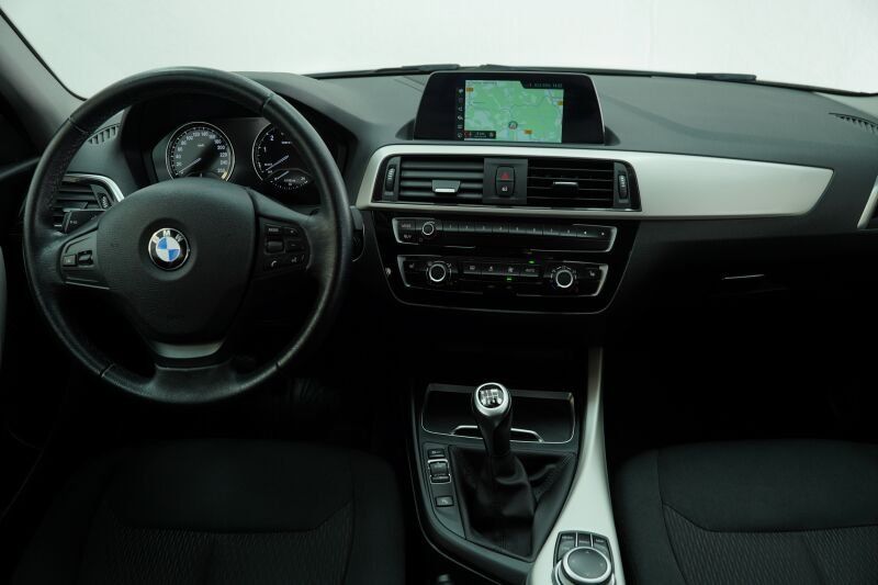 BMW 118 2019