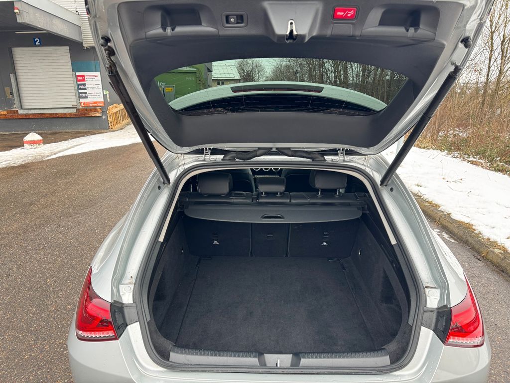 Mercedes-Benz CLA 200 2021