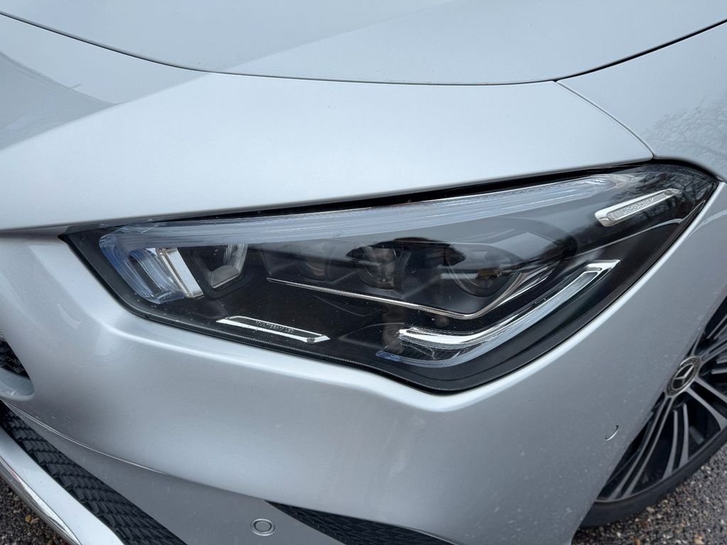 Mercedes-Benz CLA 200 2021