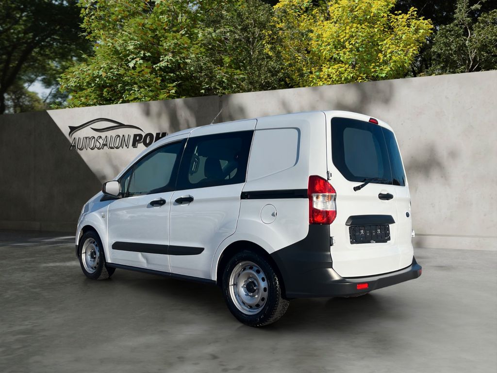 Ford Transit Courier 2020