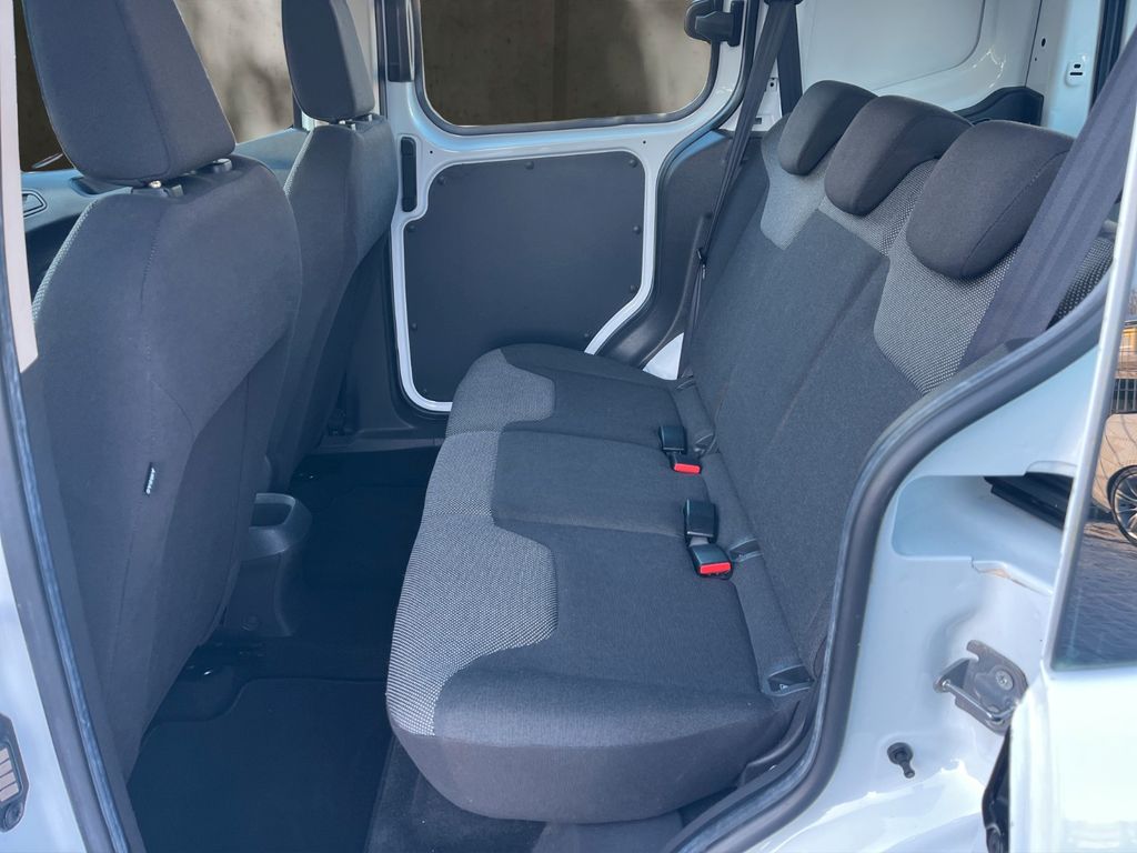 Ford Transit Courier 2020