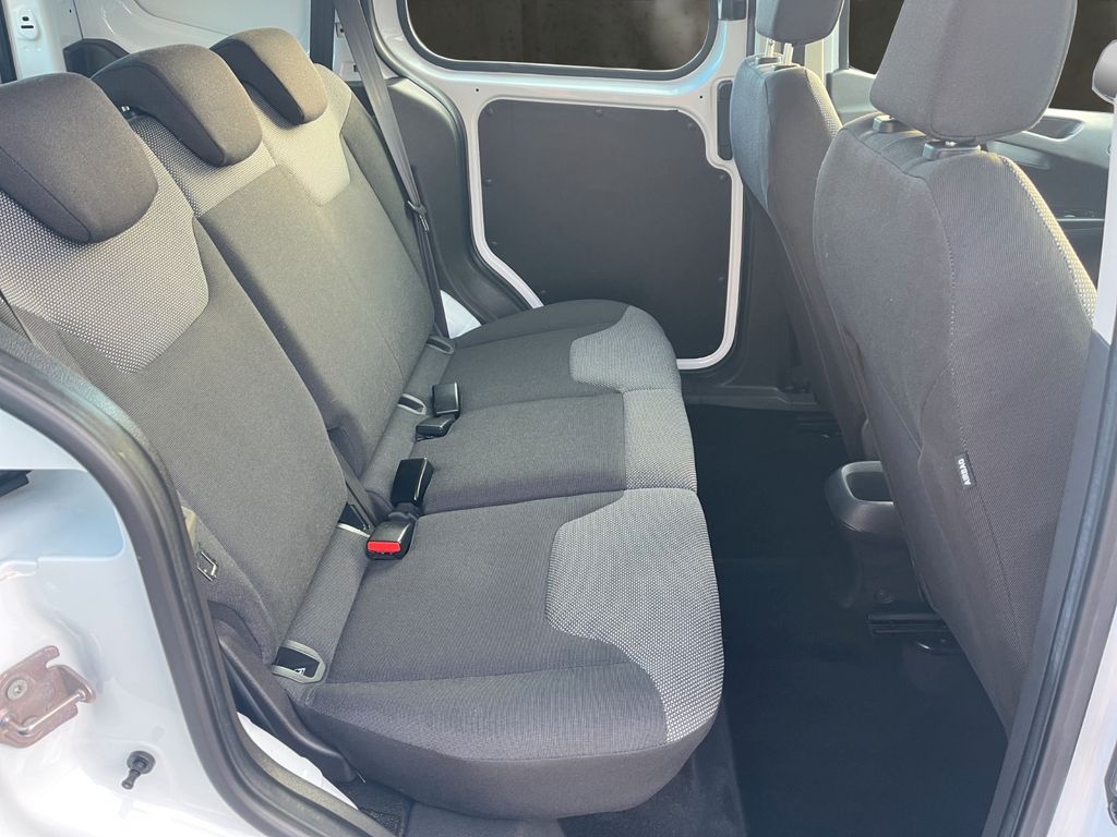 Ford Transit Courier 2020