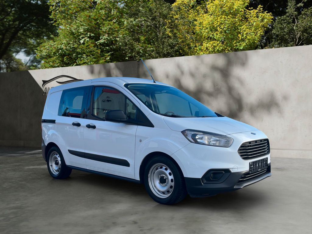 Ford Transit Courier 2020