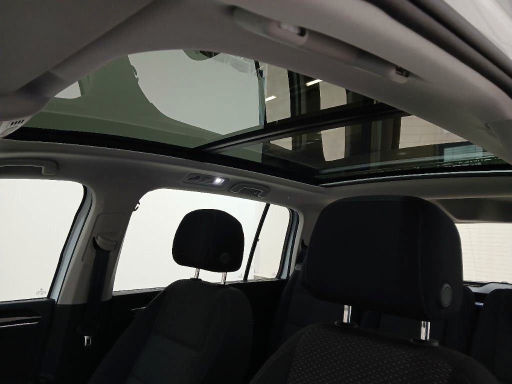 Volkswagen Touran 2024