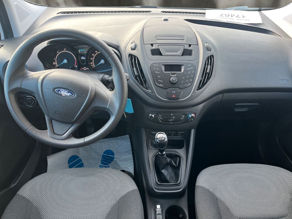 Ford Transit Courier 2020