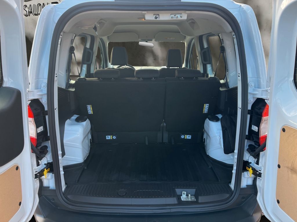 Ford Transit Courier 2020