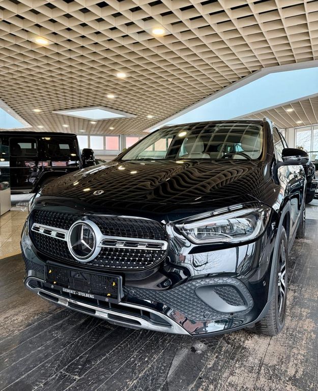 Mercedes-Benz GLA 200 2020