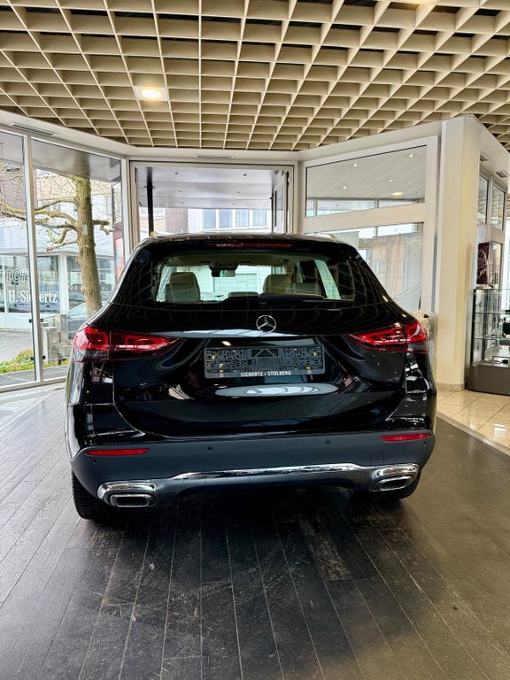 Mercedes-Benz GLA 200 2020