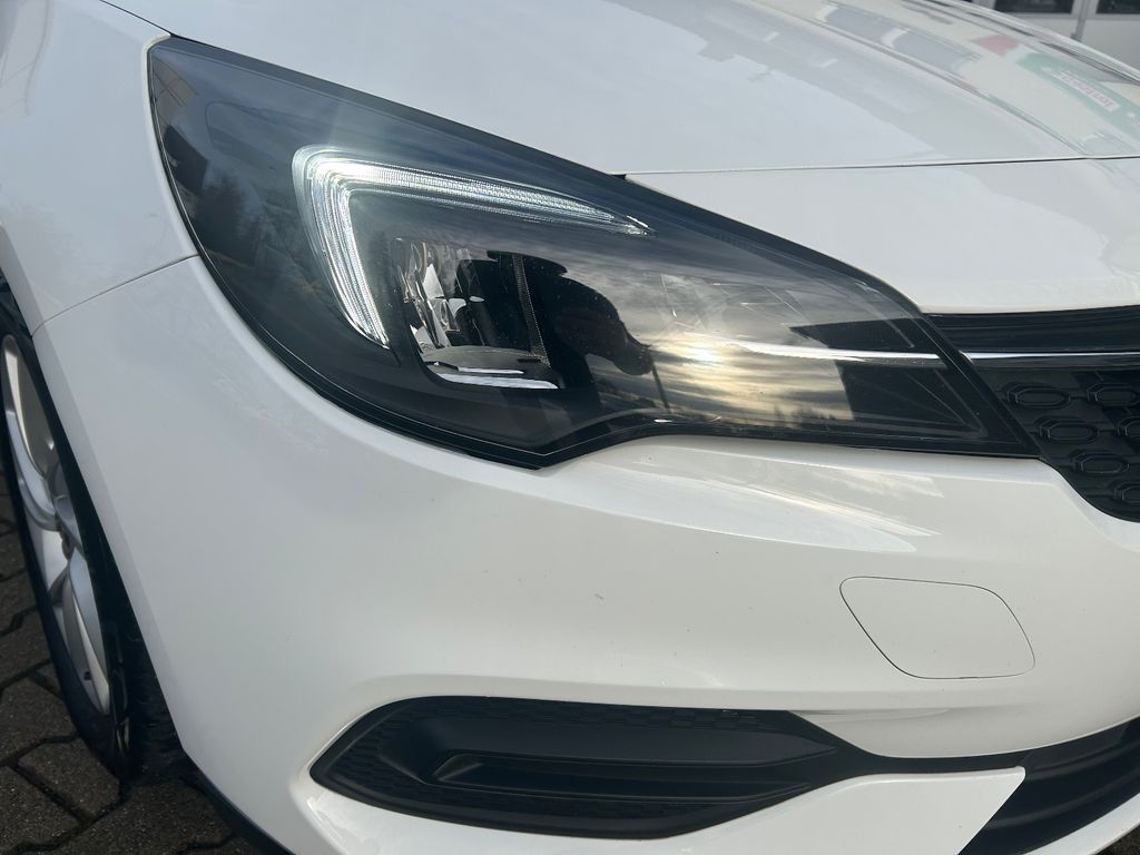 Opel Astra 2022