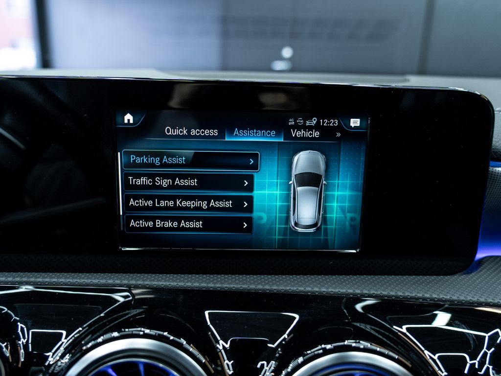 Mercedes-Benz A 250 2021