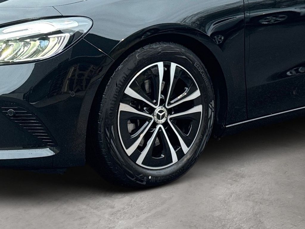 Mercedes-Benz B 200 2024