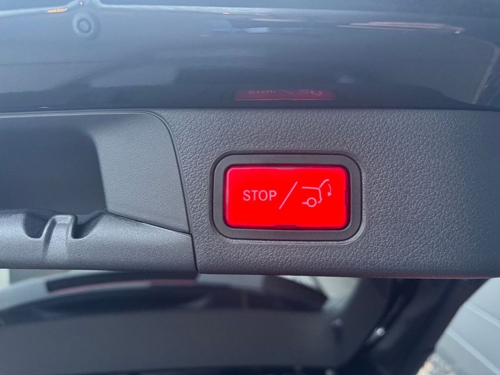 Mercedes-Benz B 200 2024