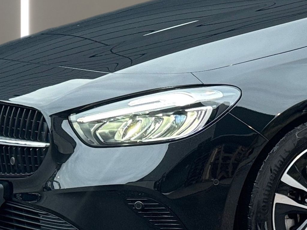 Mercedes-Benz B 200 2024