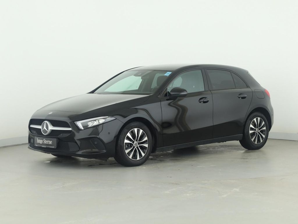 Mercedes-Benz A 180 2022