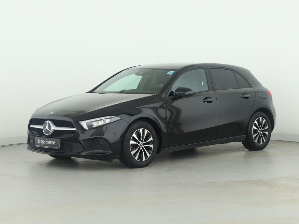 Mercedes-Benz A 180 2022
