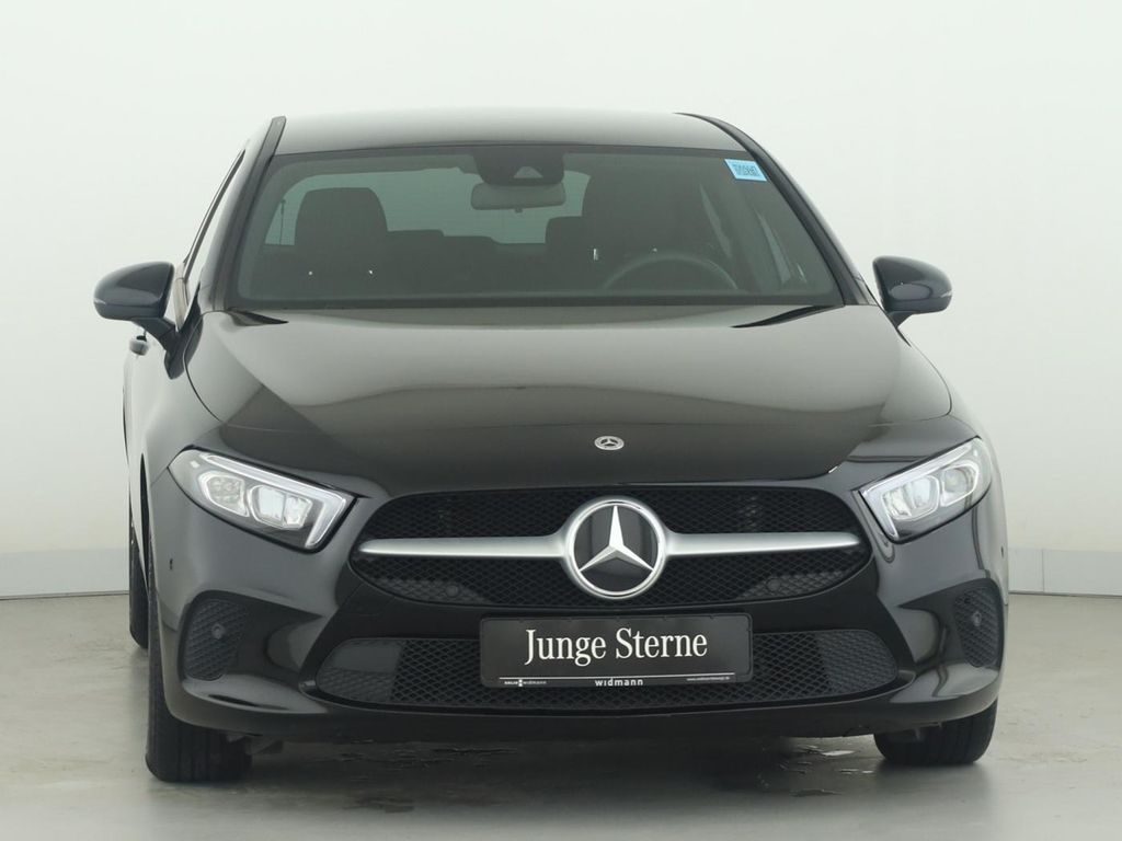Mercedes-Benz A 180 2022
