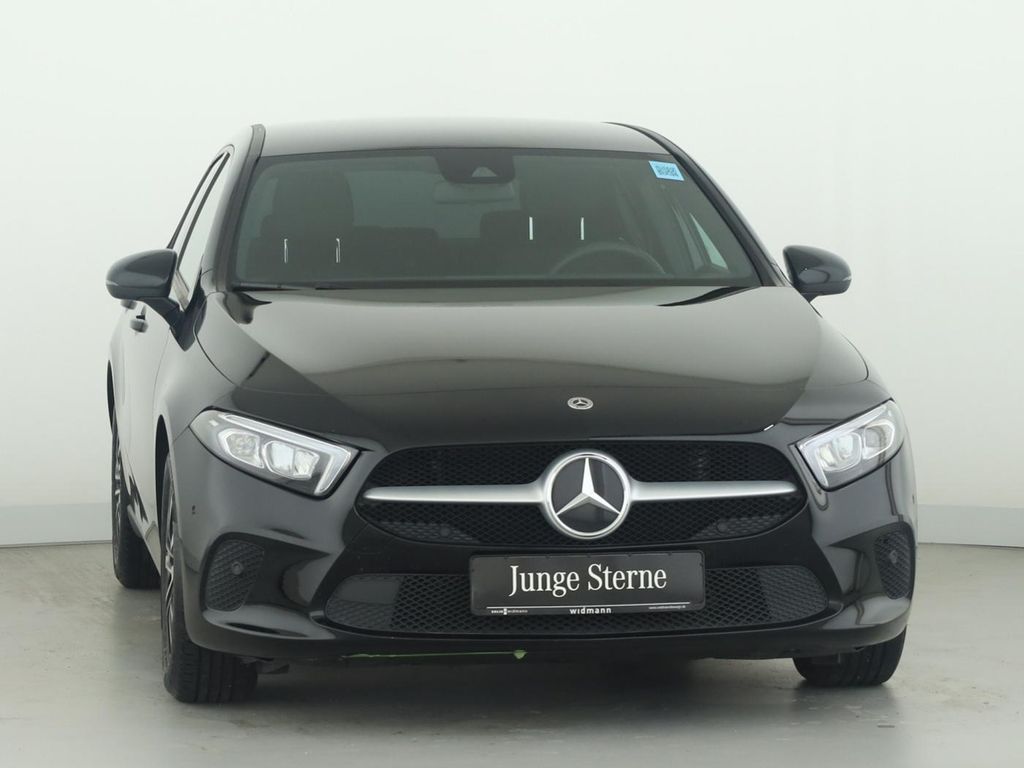 Mercedes-Benz A 180 2022