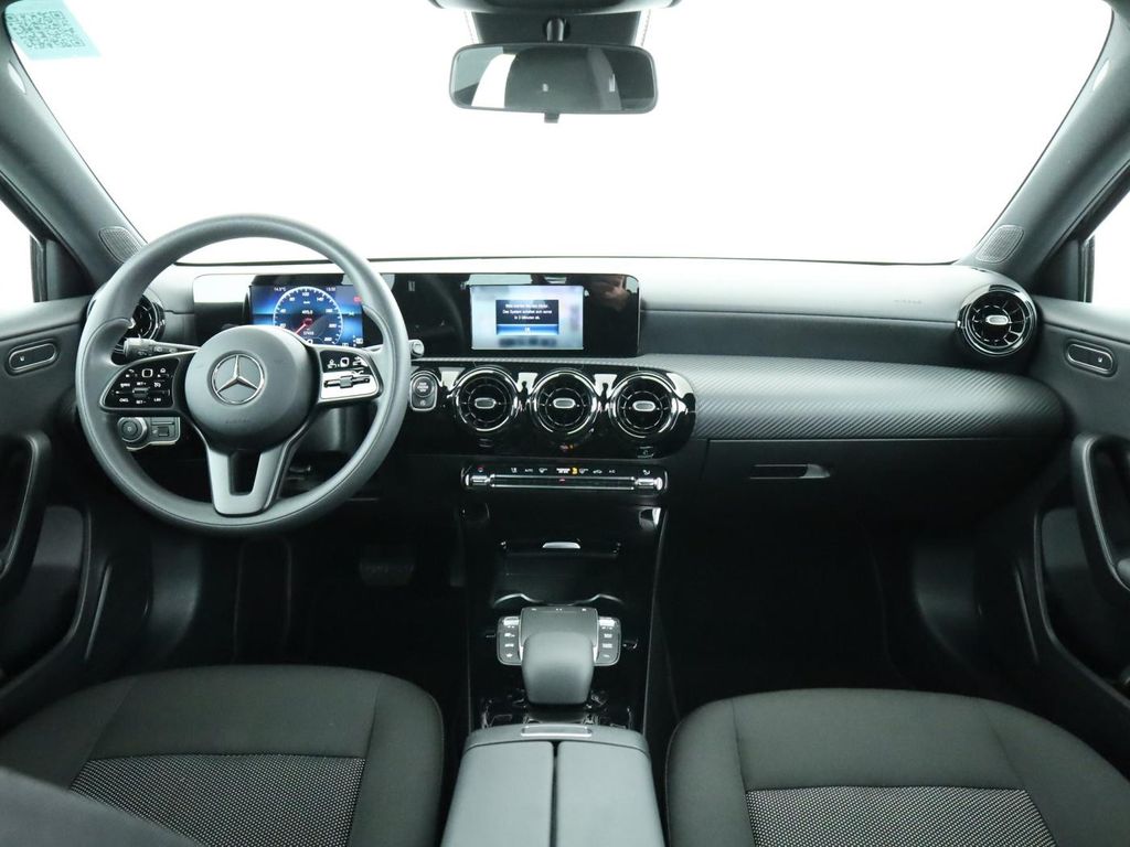 Mercedes-Benz A 180 2022
