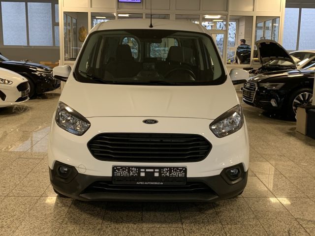 Ford Transit Courier 2020