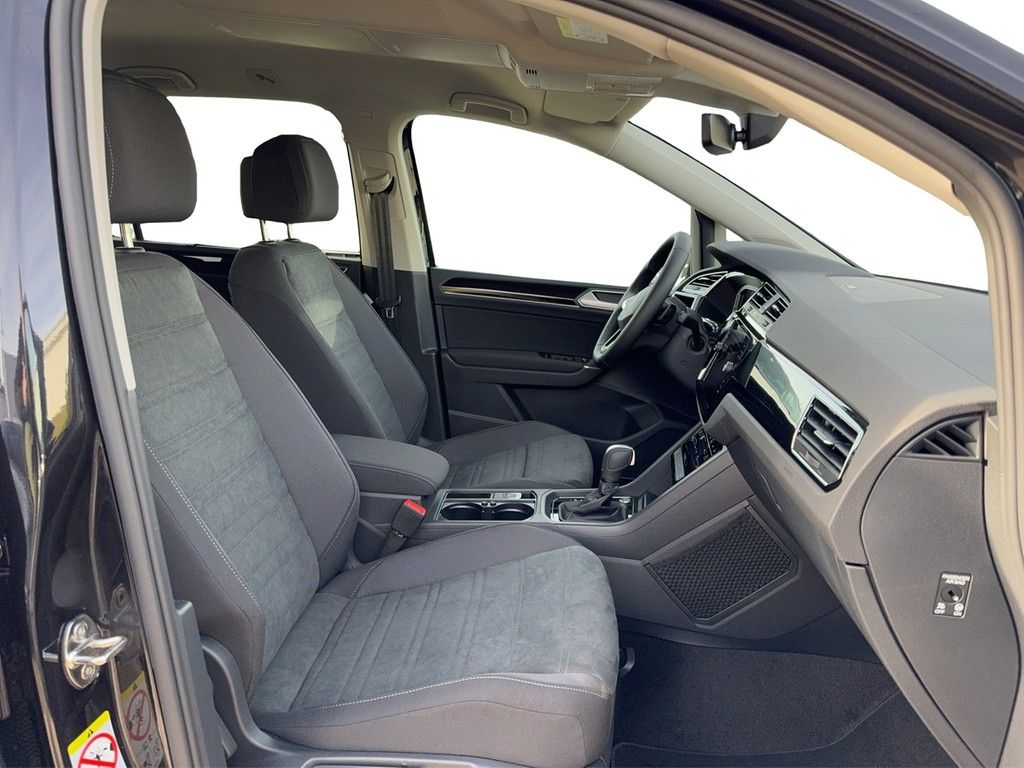 Volkswagen Touran 2025