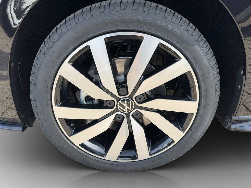 Volkswagen Touran 2025