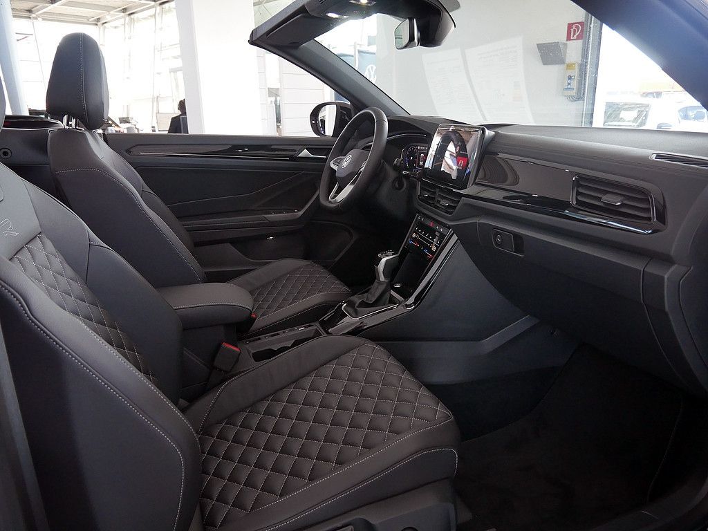 Volkswagen T-Roc 2025