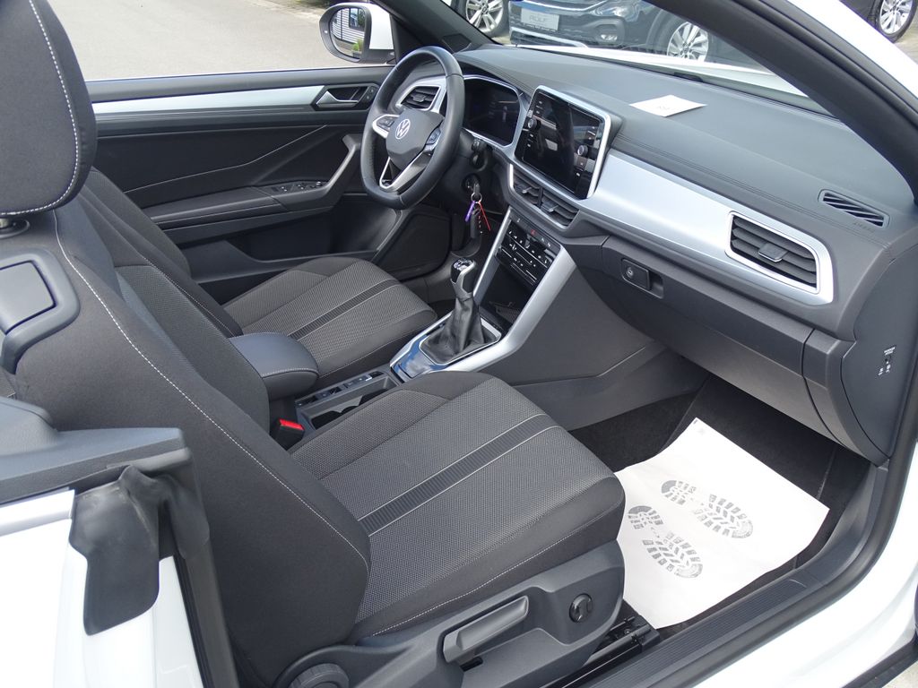 Volkswagen T-Roc 2023