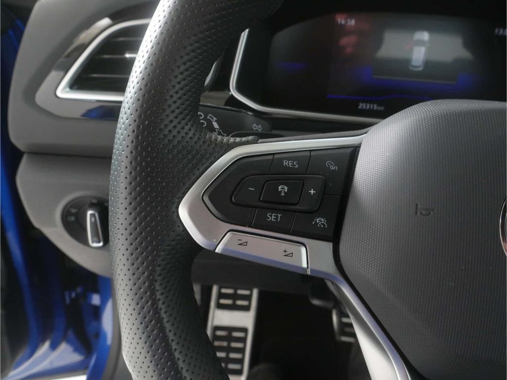 Volkswagen T-Roc 2025