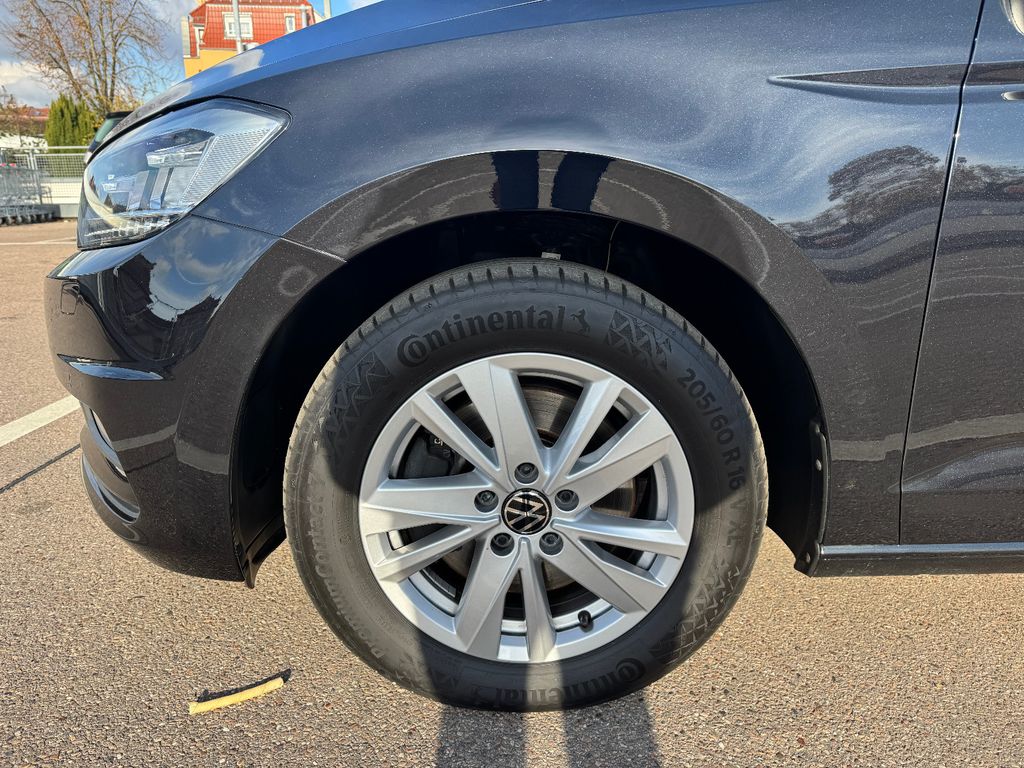 Volkswagen Touran 2023