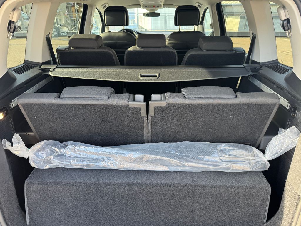 Volkswagen Touran 2023