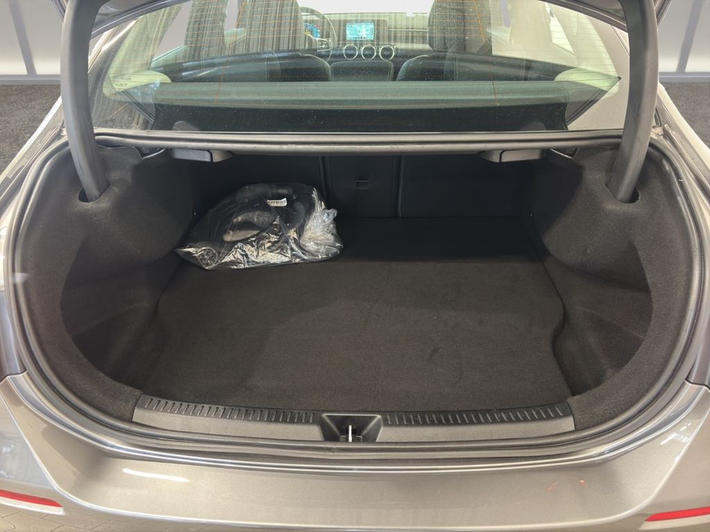 Mercedes-Benz A 250 2022