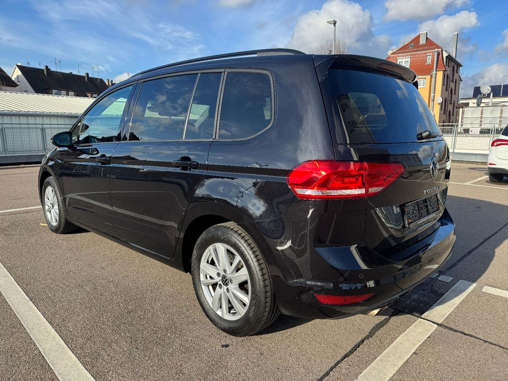 Volkswagen Touran 2023