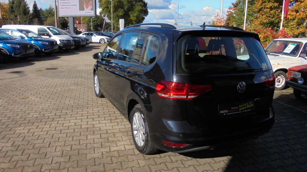 Volkswagen Touran 2019