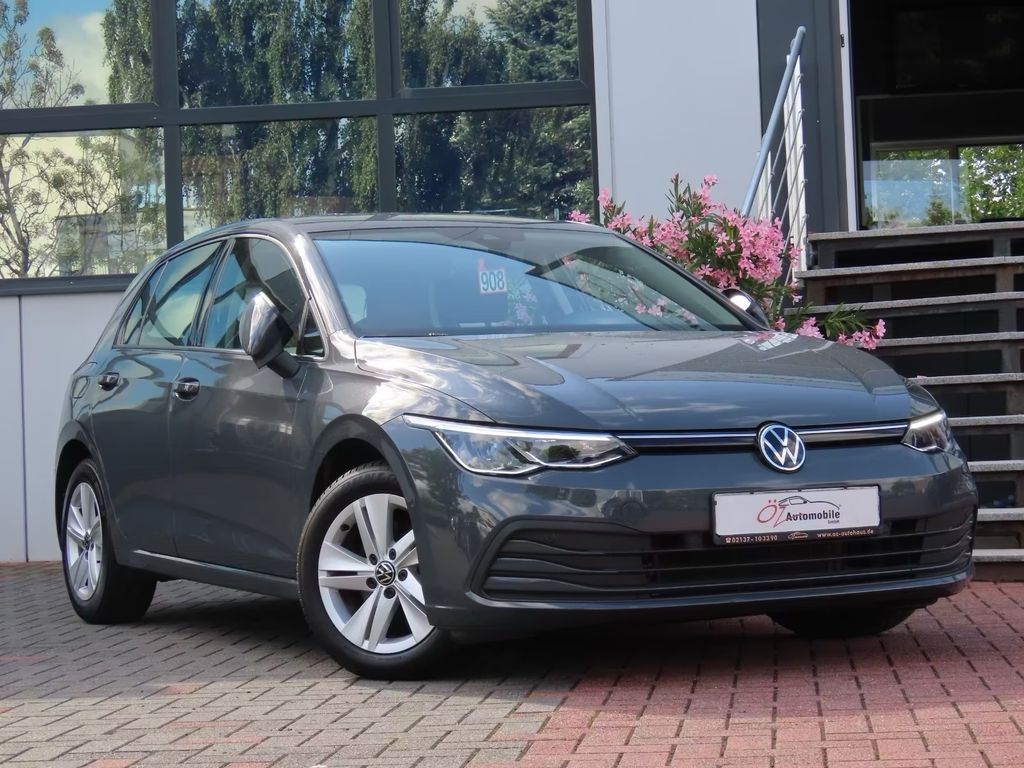 Volkswagen Golf 2021