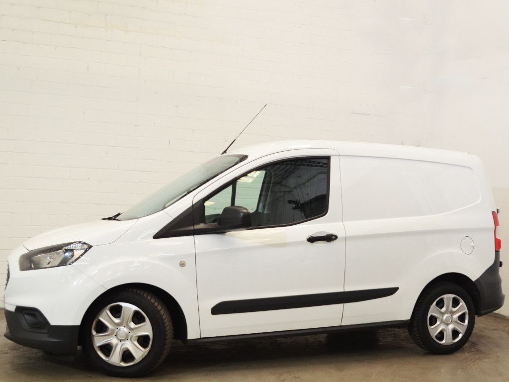 Ford Tourneo Courier 2020