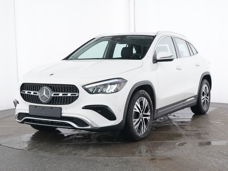 Mercedes-Benz GLA 200 2024