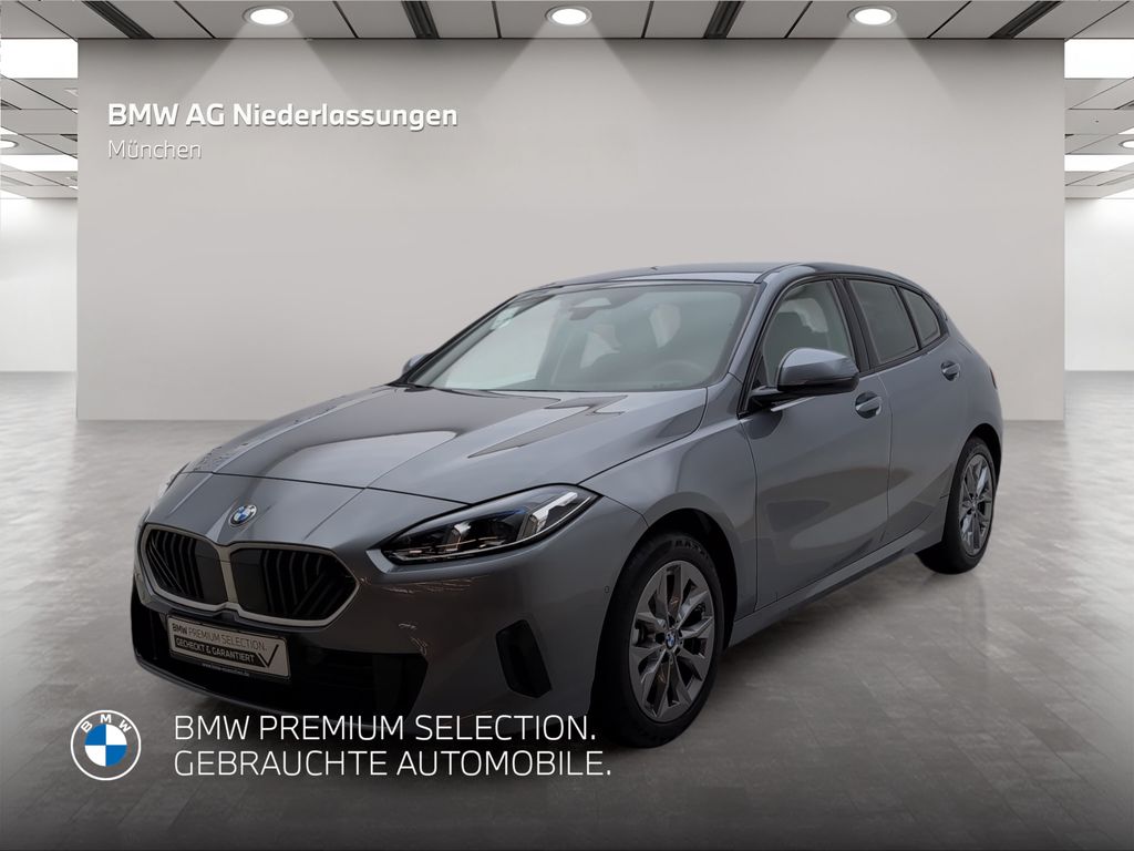 BMW 120 2025