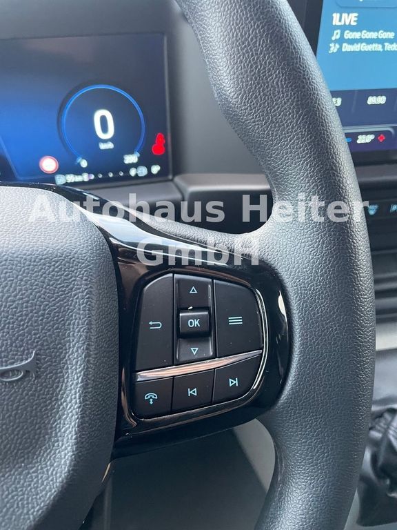 Ford Transit Custom 2025