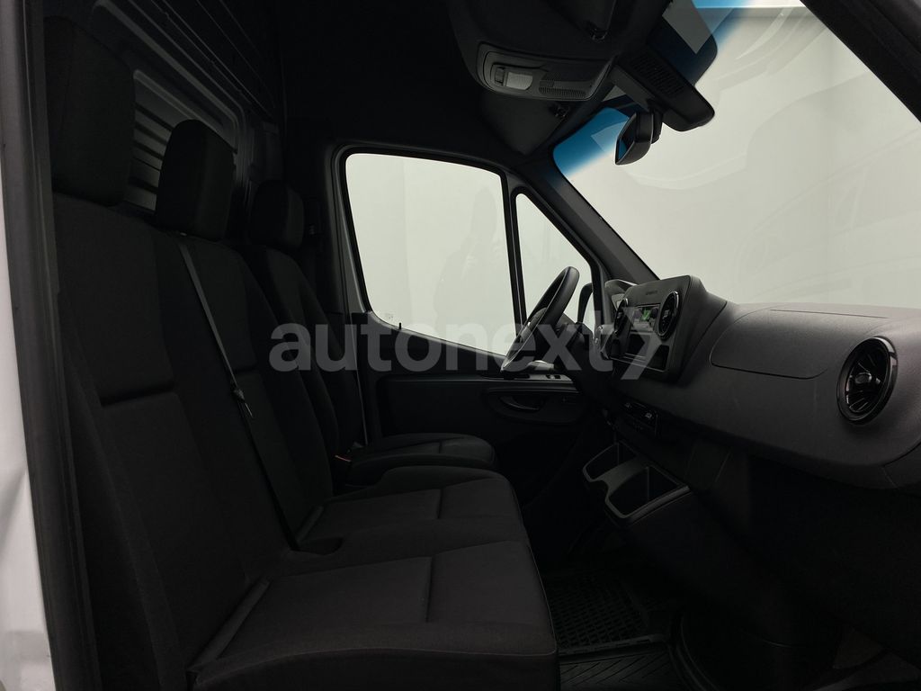 Mercedes-Benz eSprinter 2021