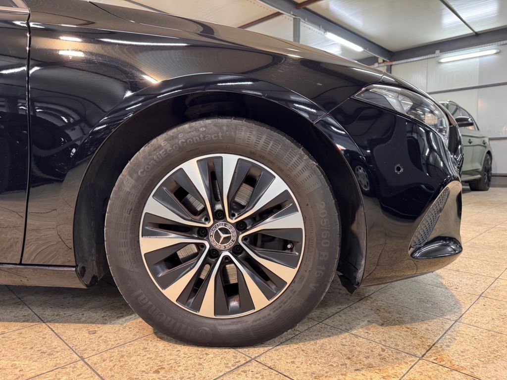 Mercedes-Benz A 180 2021