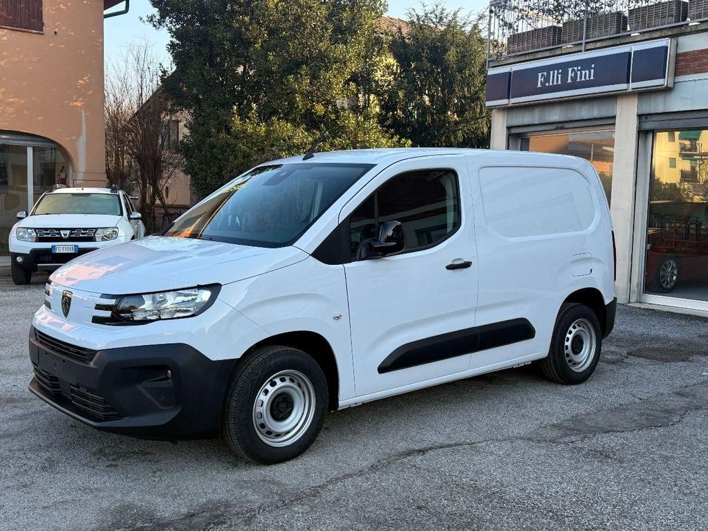 Peugeot Partner Tepee 2025