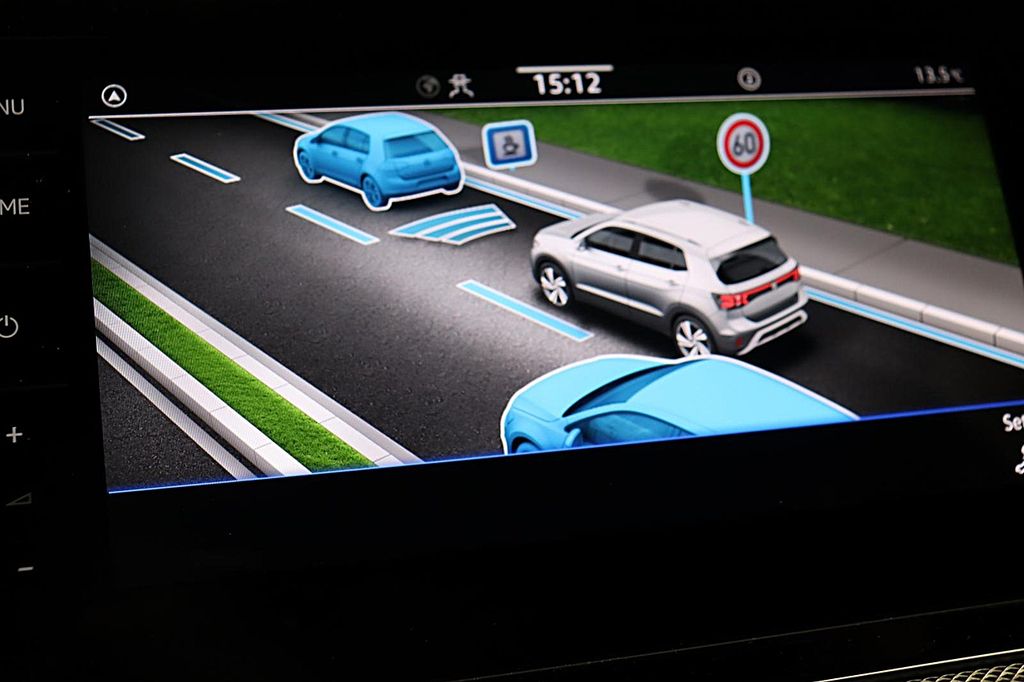 Volkswagen T-Cross 2024